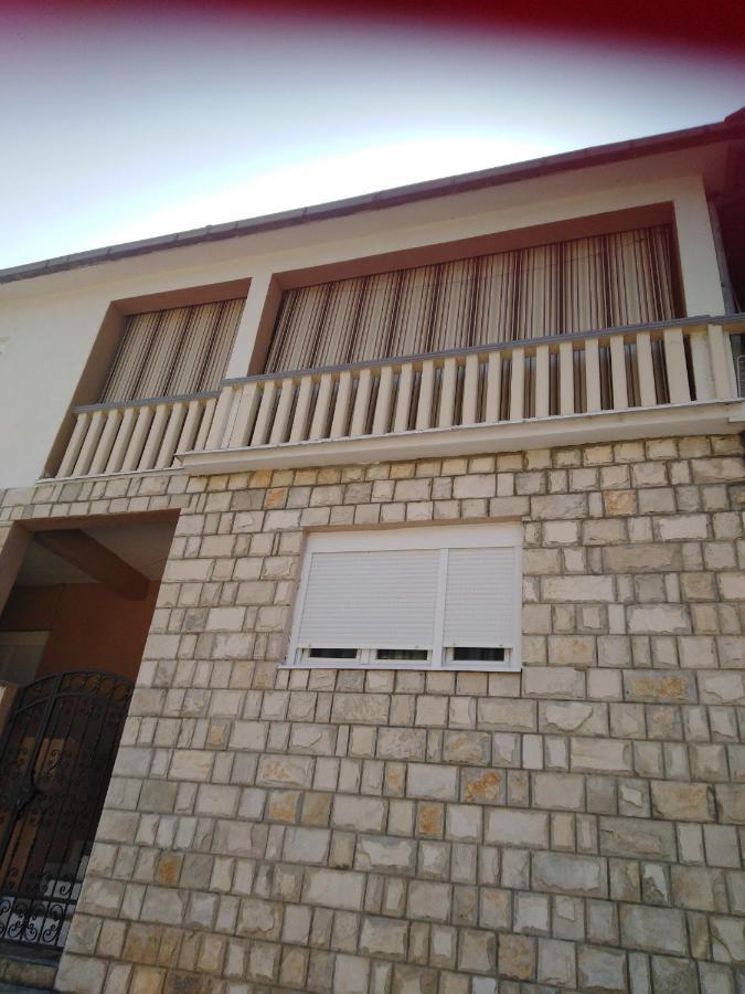 Janina Hisa Apartment Stolac Exterior foto